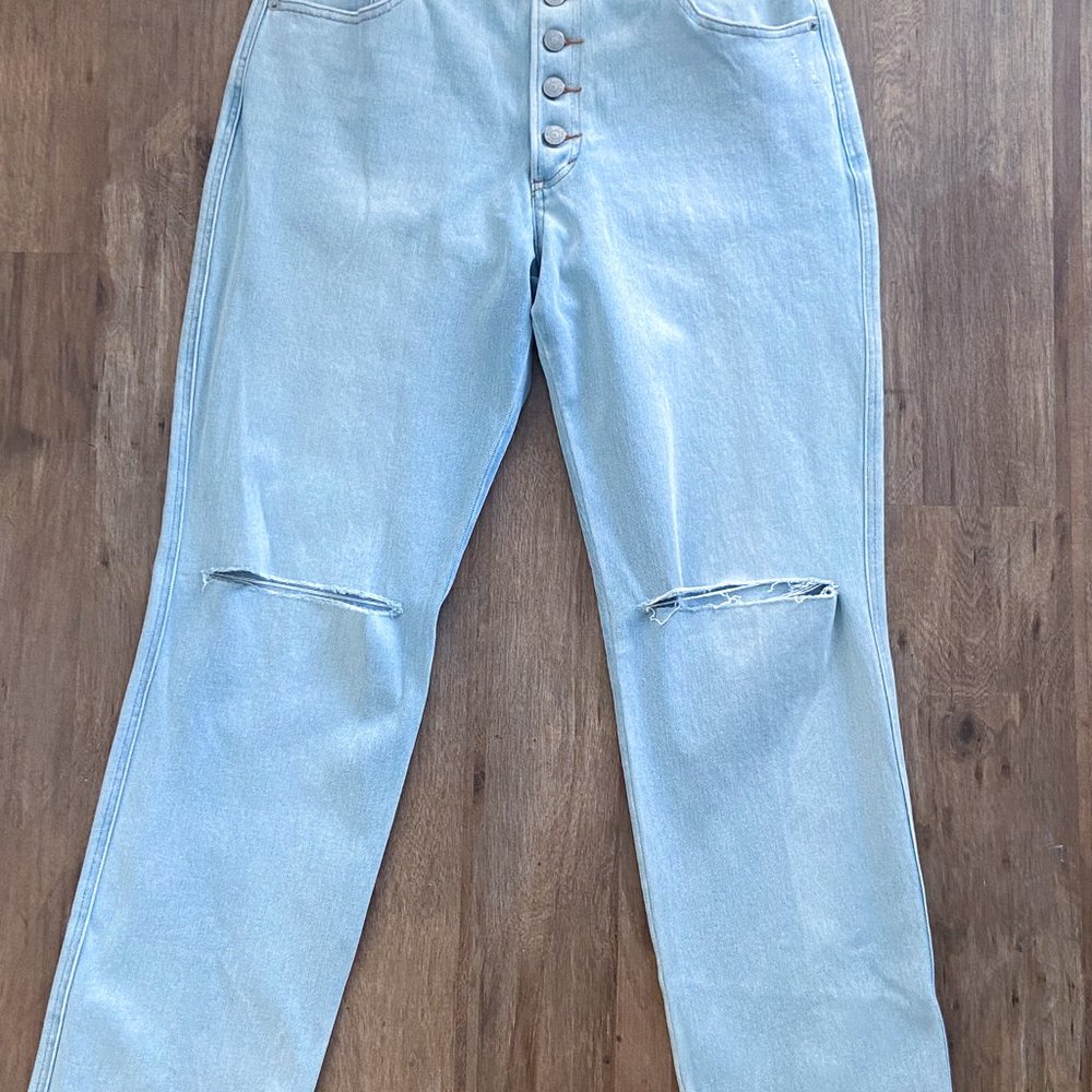 NEW! Lucky Brand "Alexandra" Mid Rise Authentic Straight Jean Size 12/31R